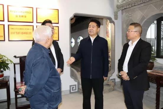 金春田书记一行莅临太湖书院调研与指导工作