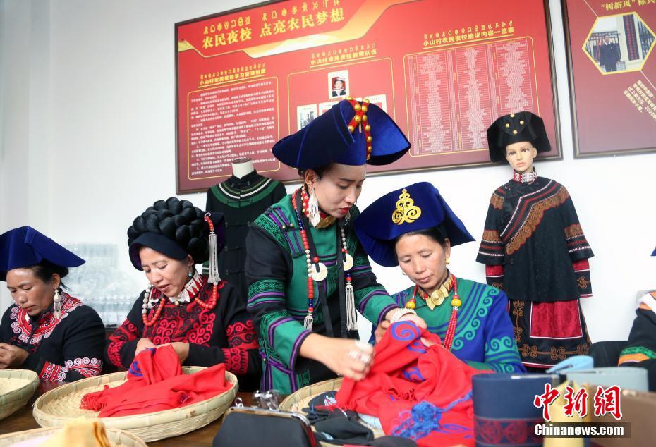 四川冕宁：小山村农民夜校帮助民众增强致富能力